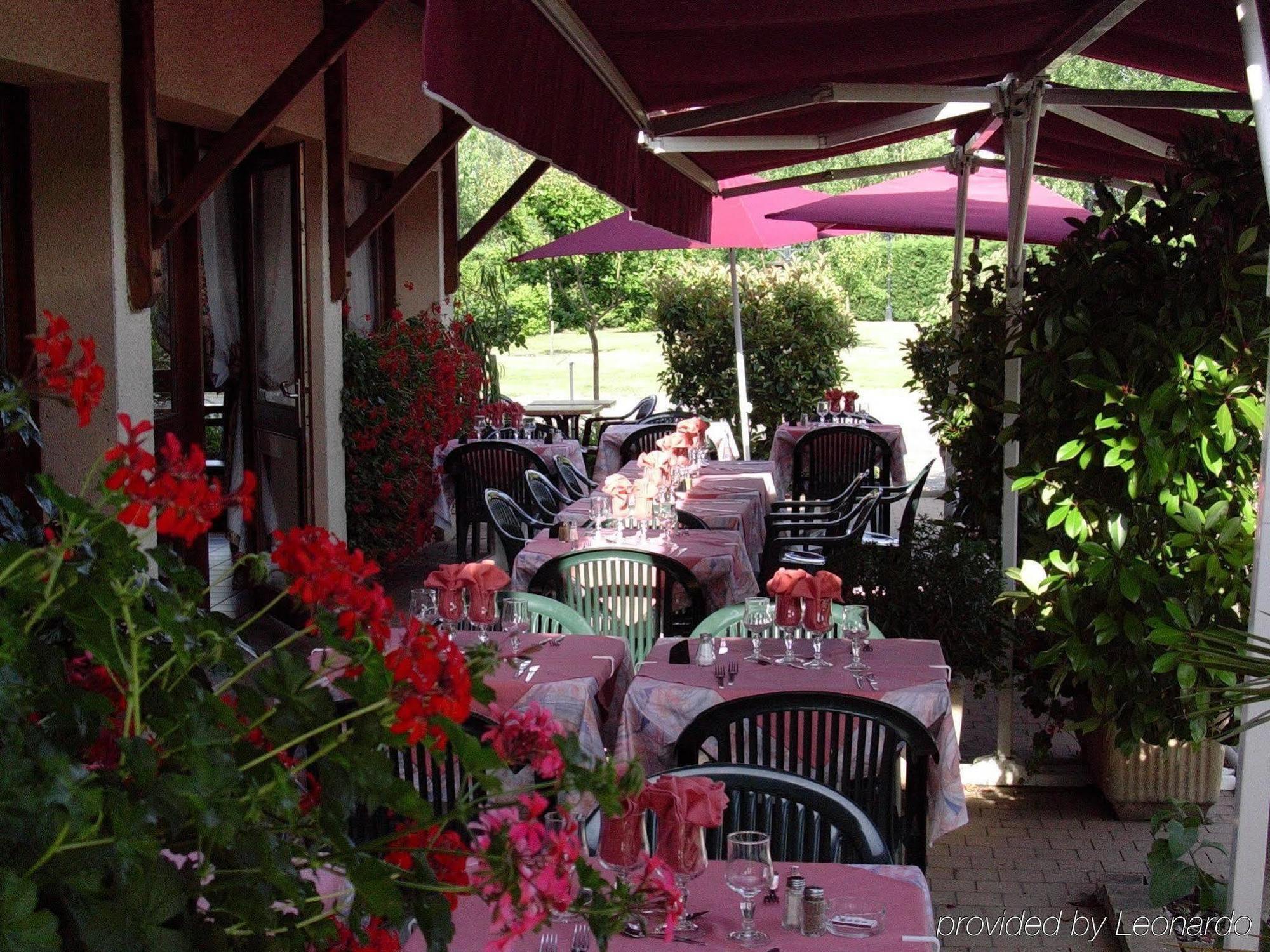 Brit Hotel Agen - L'Aquitaine Le Passage Kültér fotó